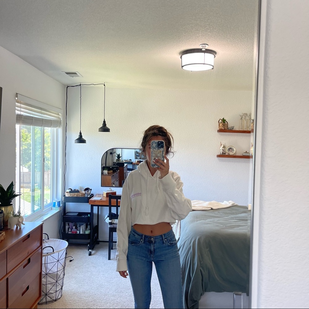 White cropped hoodie
